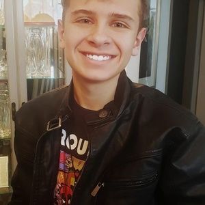 Meet your Posher, Keegan